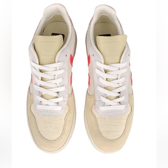 Veja V-10 Suede Sneakers. Beige with Neon Pink Accent. Size 7 - Picture 3 of 11